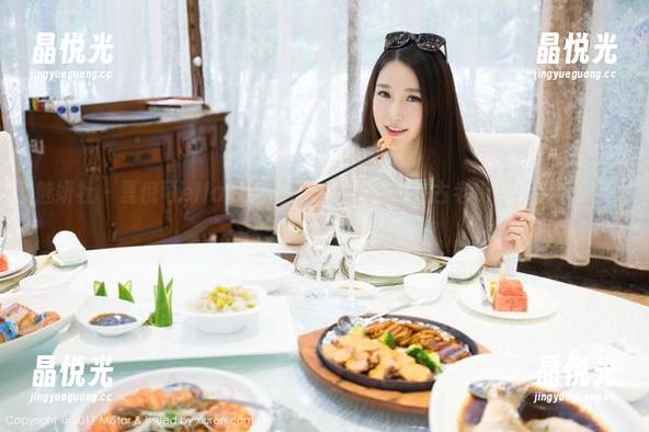 魅妍社 - 夏倪可ella的旗袍全套，仿佛走在古老街道上那个穿黑裙子的冷女生旁。