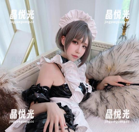 私拍女仆灵感：当黑白御猫出镜，一切都变得…那个意思